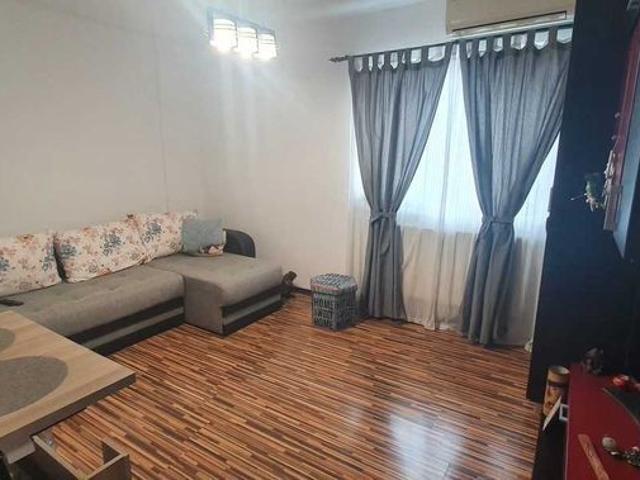 Apartament de inchiriat 2 camere zona Luica