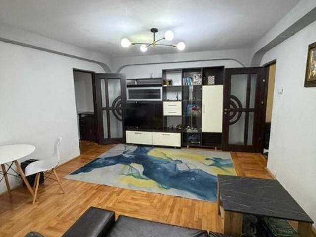 Apartament de inchiriat 2 camere zona Pegagoic scoala 15