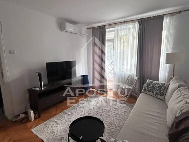 Apartament de inchiriat 2 camere AC centrala proprie Cetatii Timisoara
