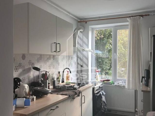 Apartament de inchiriat 2 camere AC centrala proprie Cetatii Timisoara