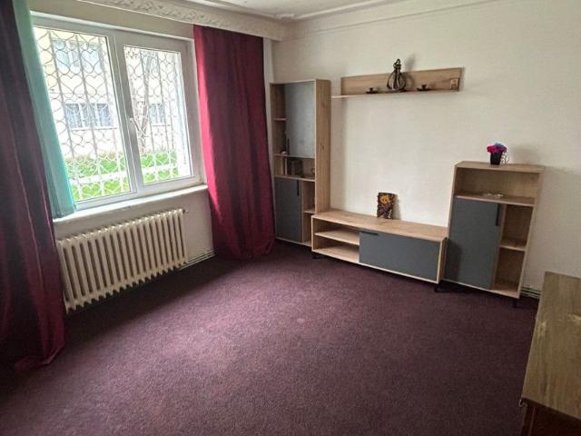 Apartament de inchiriat 2 camere Alexandru cel Bun