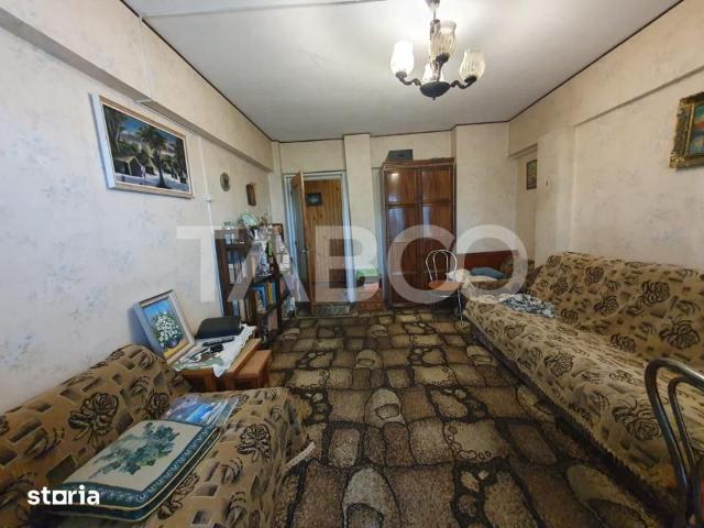 Apartament de inchiriat 2 camere complet mobilat utilat zona Tabacari