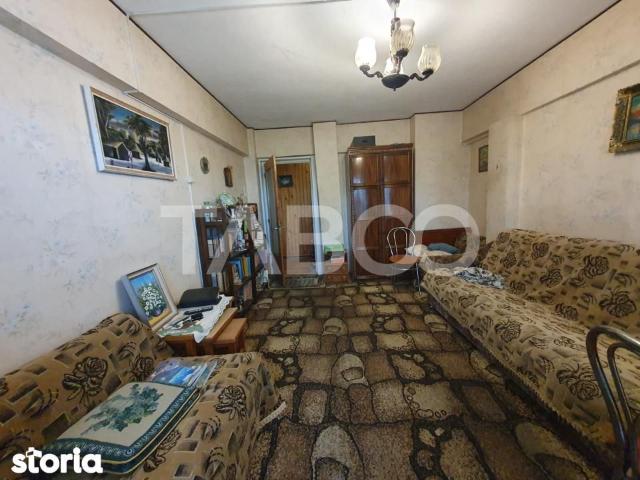 Apartament de inchiriat 2 camere complet mobilat utilat zona Tabacari