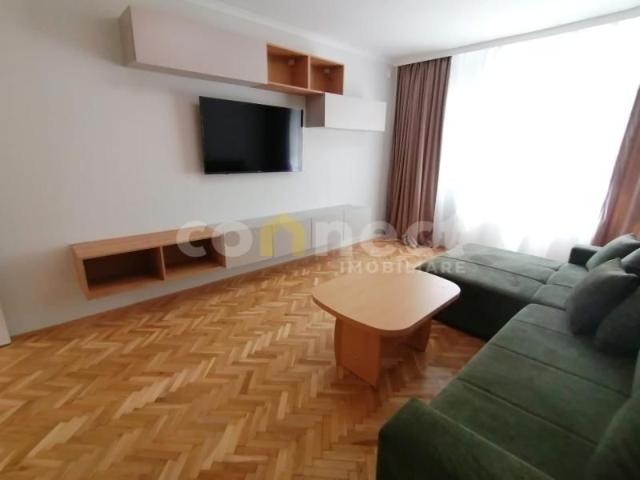 Apartament de inchiriat | 2 camere decomandat | Str. L.Pasteur zona UMF