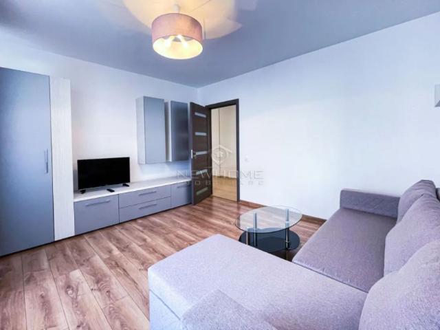 Apartament de inchiriat 2 camere decomandat zona Iulius Mall