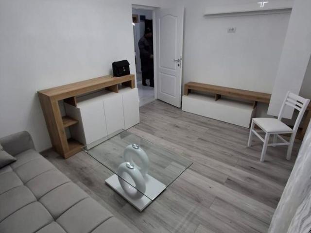 Apartament de inchiriat 2 camere decomandat zona Lunca Cetatuii Astoria