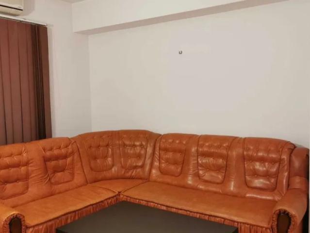 Apartament de inchiriat, 2 camere, decomandat, 70 mp, Nicolina, Profi, Cod 162275