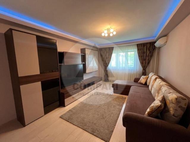 Apartament de inchiriat, 2 camere, in Bucuresti, zona Crangasi
