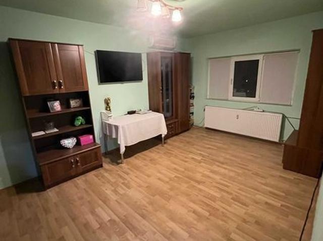 Apartament de inchiriat 2 camere, mobiliat si utilat complet