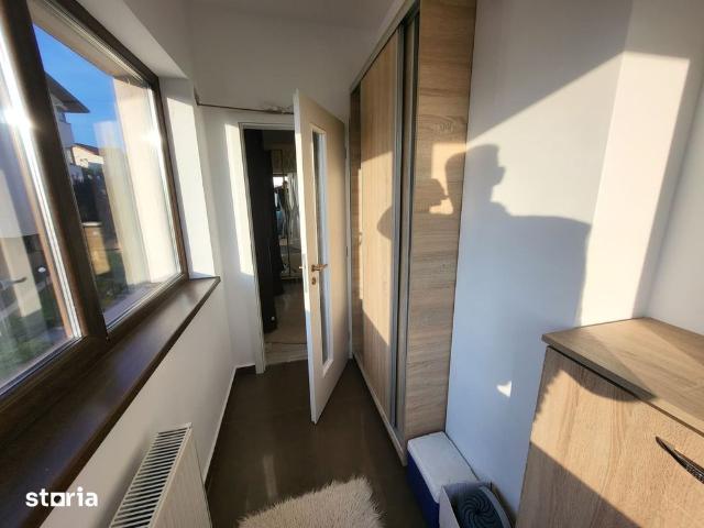 Apartament de inchiriat, 2 camere, semidecomandat, 44 mp, Valea Adanca