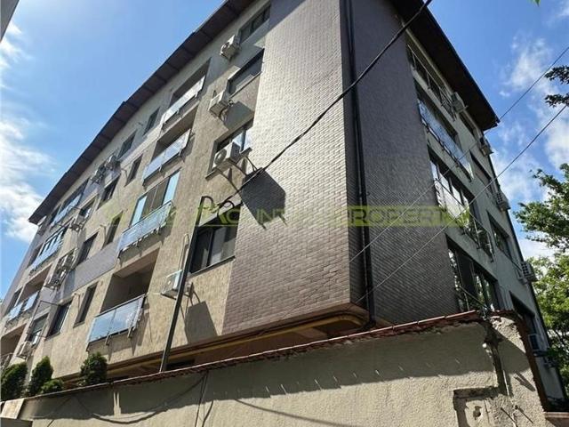 Apartament de închiriat 2 camere, str. Natației, Damaroaia