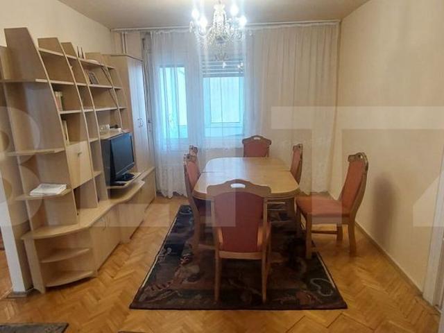 Apartament de inchiriat, 3 cam, Decebal