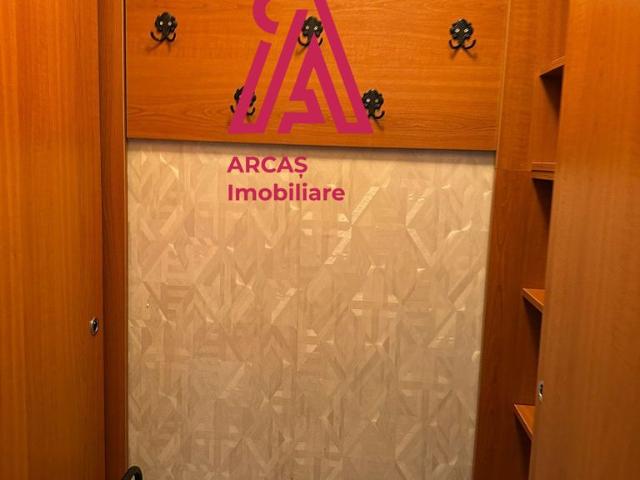 Apartament de inchiriat, 3 camere, 70mp, str. Tilisca, V. Aurie!