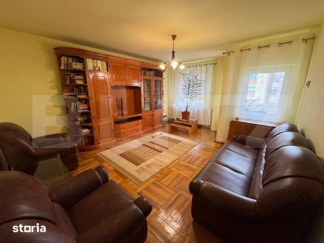 Apartament de inchiriat, 3 camere, 78 mp, decomandat, George Enescu