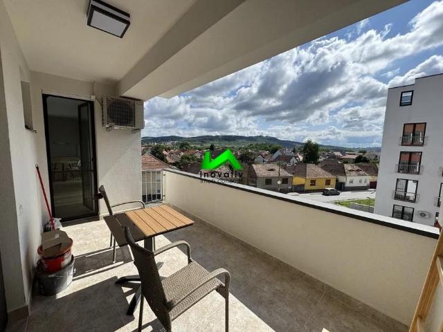 Apartament de inchiriat 3 camere 2 bai Sibiu Balanta