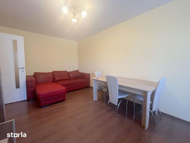 Apartament de închiriat – 3 camere
