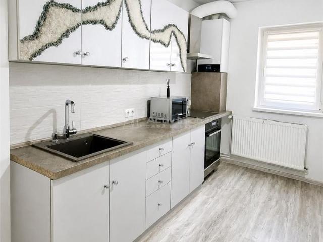 Apartament de inchiriat 3 camere Terezian