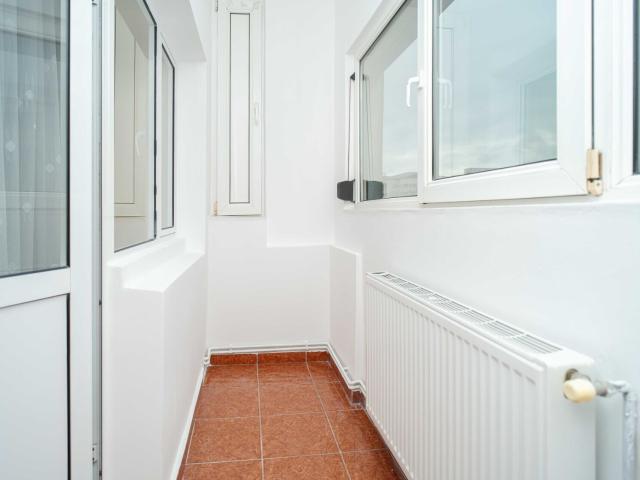 Apartament de inchiriat 3 camere zona Nicolina Cug
