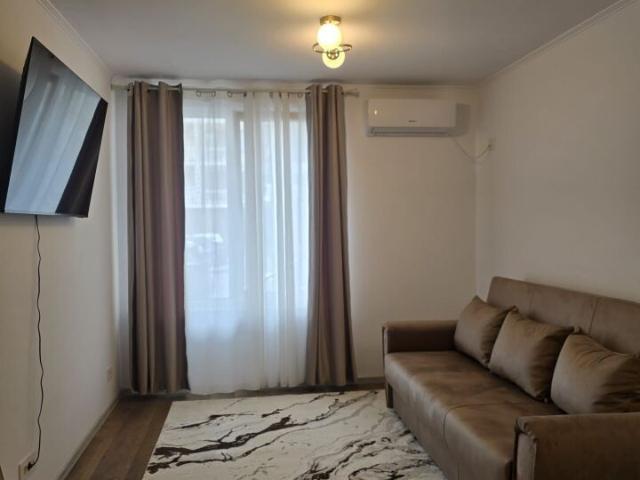 Apartament de inchiriat 3 camere zona Copou Al M. Sadoveanu