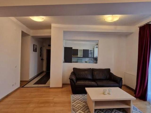 Apartament de inchiriat | 3 camere| zona Eminescu