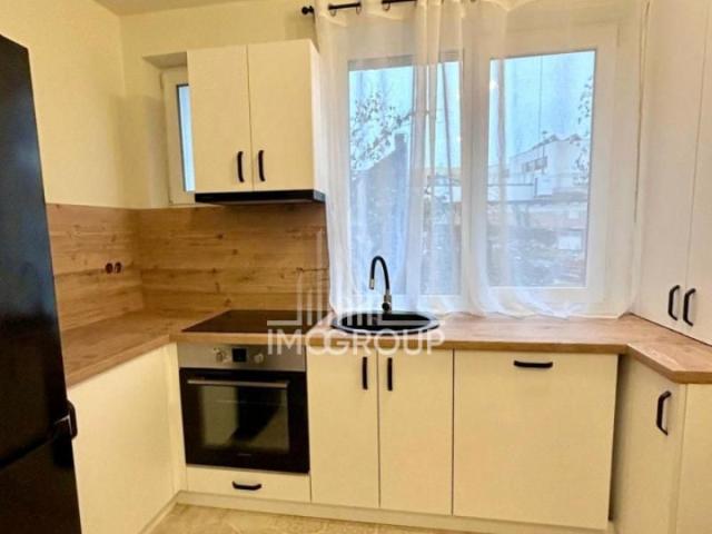 Apartament de inchiriat 3 camere zona semicentrala, Horea