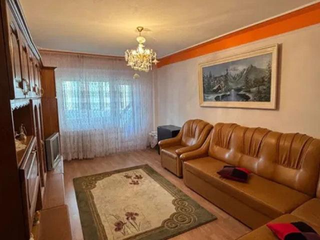 Apartament de inchiriat 3 camere Alexandru cel Bun