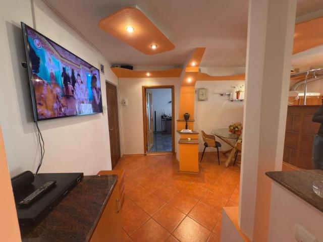 Apartament de inchiriat, 3 camere, Bacau, zona Banca Nationala