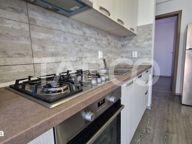 Apartament de inchiriat 3 camere balcon parcare Magnolia Sibiu