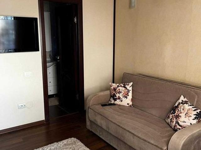 Apartament de inchiriat 3 camere, Calea Severinului 700 euro/luna