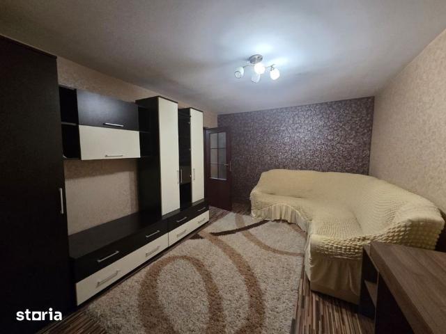 Apartament de inchiriat, 3 camere, decomandat, 70 mp, Galata