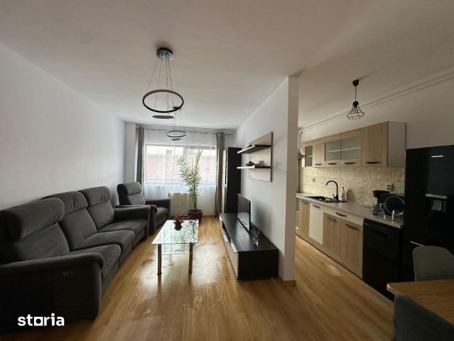 Apartament de inchiriat, 3 camere, loc de parcare, Zona Closca