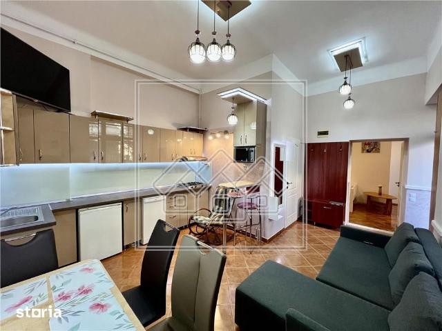 Apartament de inchiriat 3 camere, mobilat, parcare Noica