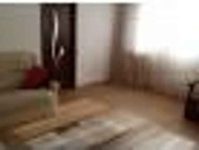 Apartament de inchiriat Vest Cosminele MOMENTAN INCHIRIAT