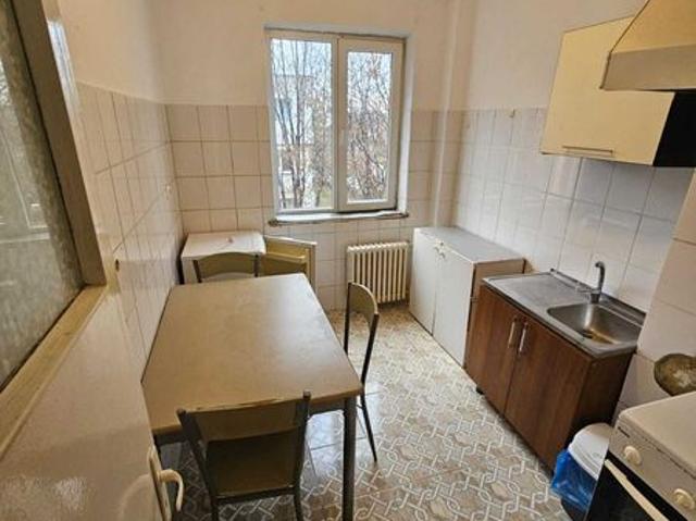Apartament De inchiriat. zona Nord