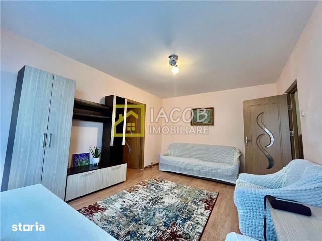Apartament de inchiriat, zona centrala Catedrala Catolica, Liceul Sp