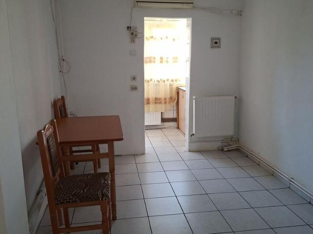 Apartament de închiriat Craiovița