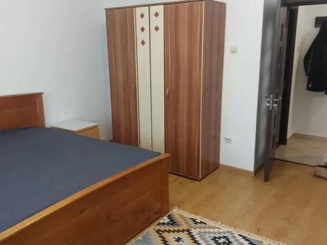 Apartament de inchiriat cu 1 camera Zona Podu Ros