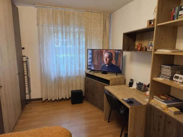 Apartament de inchiriat cu 1 camera Zona Tatarasi