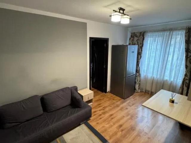 Apartament de inchiriat cu 2 camera Zona Tatarasi Iasi