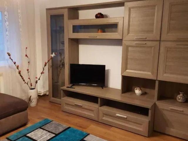 Apartament de inchiriat cu 2 camere Zona Canta