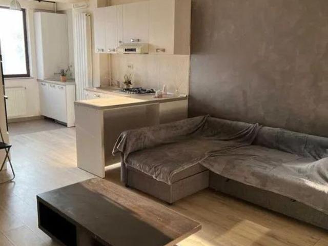 Apartament de inchiriat cu 2 camere Zona Centrala