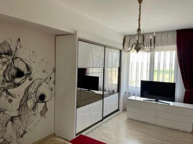 Apartament de inchiriat cu 2 camere Zona Pacurari