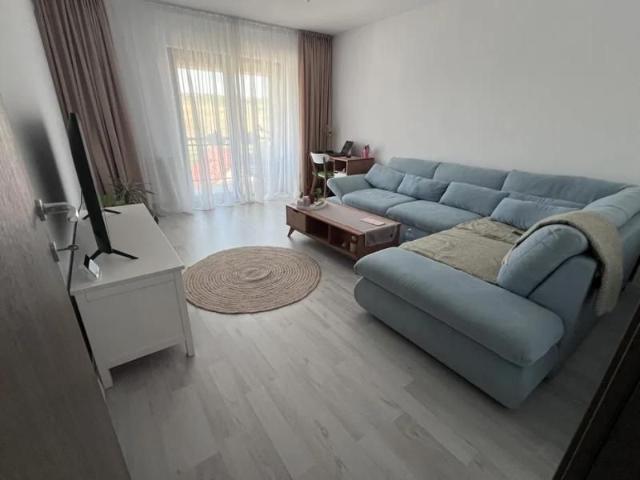 Apartament de inchiriat cu 2 camere Zona Rediu