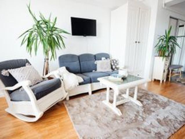 Apartament de inchiriat cu 2 camere,zona semicentrala! The Nest