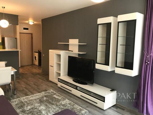 Apartament de inchiriat cu 2 camere,zona semicentrala! Platinia!