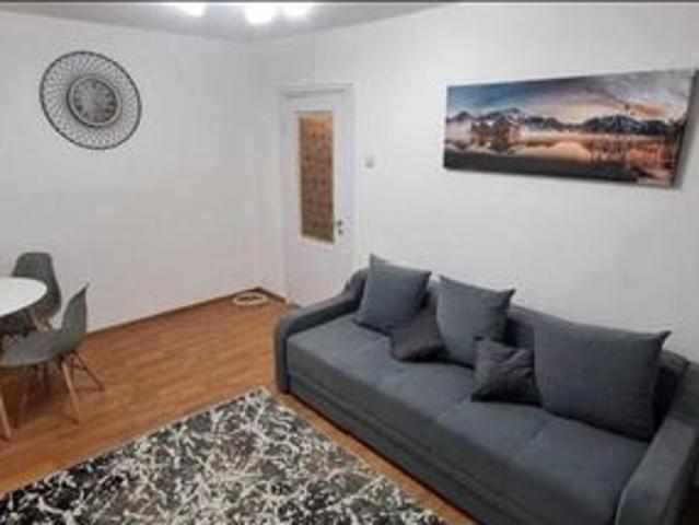 Apartament de inchiriat cu 2 camere Zona Tatarasi