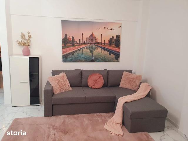Apartament de închiriat cu 2 camere, zona Tomis 2 Victoria