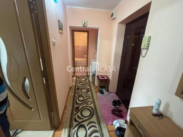 Apartament de inchiriat cu 2 camere, Centru Gara