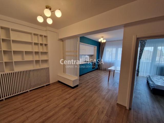 Apartament de închiriat cu 2 camere, Centru Gara
