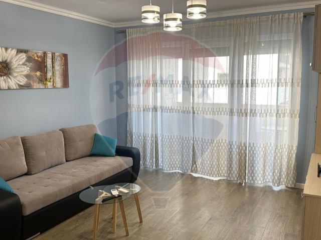 apartament de închiriat cu 2 camere și loc de parcare în zona ioșia